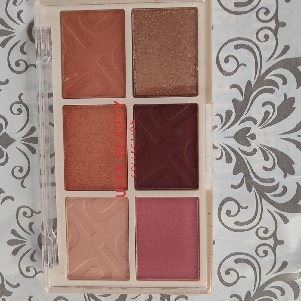 Ulta Beauty 6 Pan Eyeshadow Makeup 1.1 g NWOT